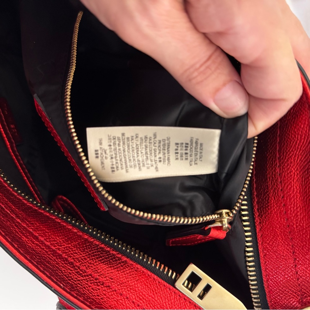 Burberry Metallic Red Leather Somerford - Picture 7 of 17